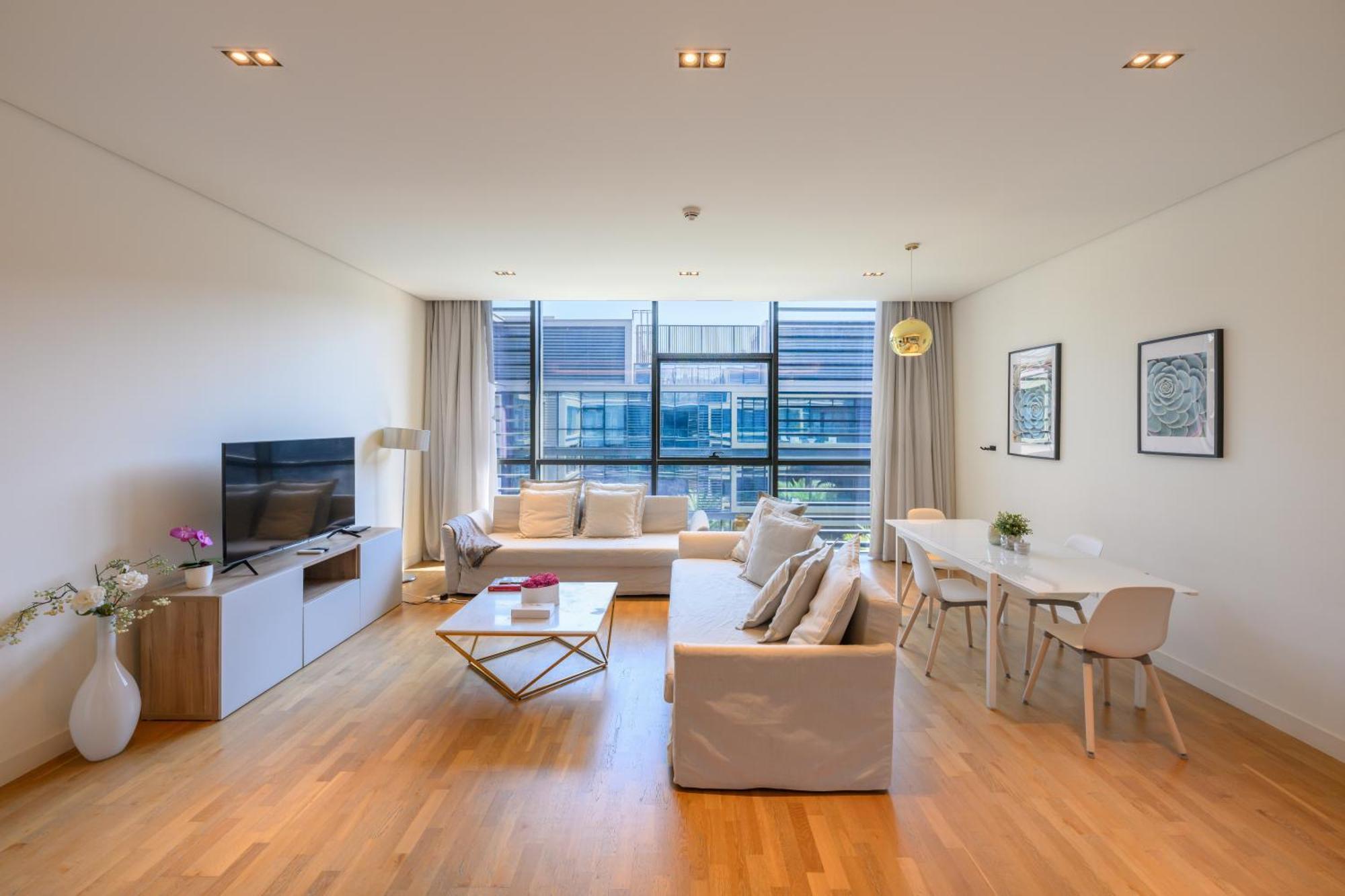Апартаменты Radiant 1 Bedroom In Walk *